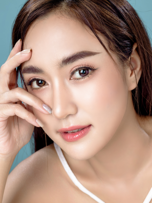 Read more about the article Best Yoga Poses For Anti Aging And Radiance