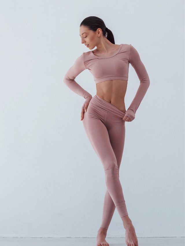 Read more about the article YOGA POSES TO TONE YOUR ENTIRE BODY