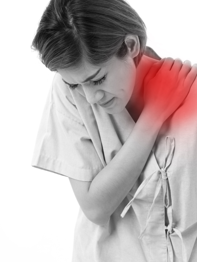 Read more about the article EFFECTIVE YOGA FOR SHOULDER PAIN RELIEF