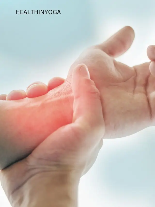 Read more about the article 10 HAND PAIN RELIEF YOGA ASNAS FOR TEENAGERS