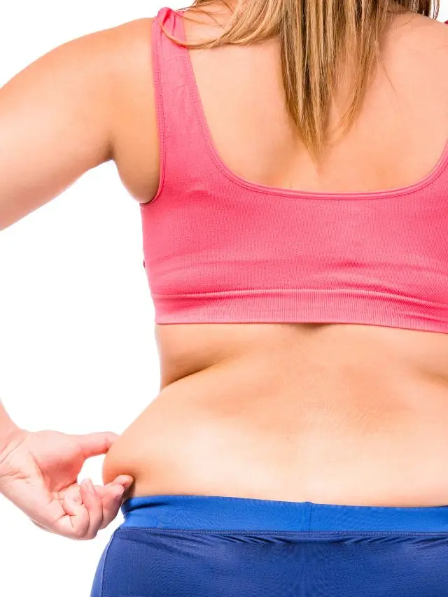 Read more about the article YOGA POSES TO HELP LOSE YOUR LOVE HANDLE